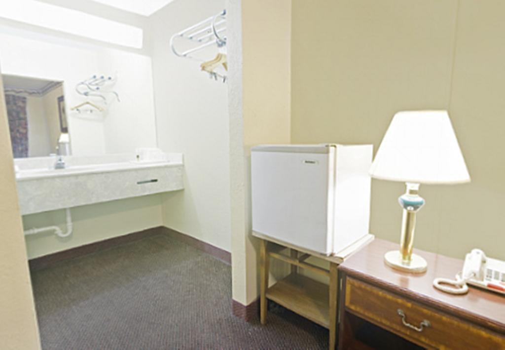 Value Inn Knoxville Eksteriør billede