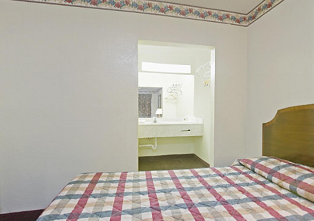 Value Inn Knoxville Eksteriør billede